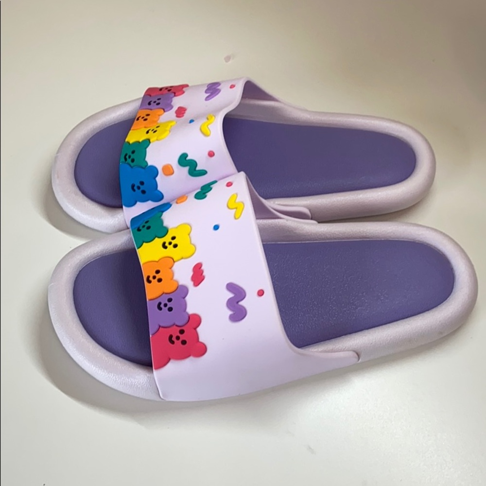 Girls slides - Picture 2 of 5